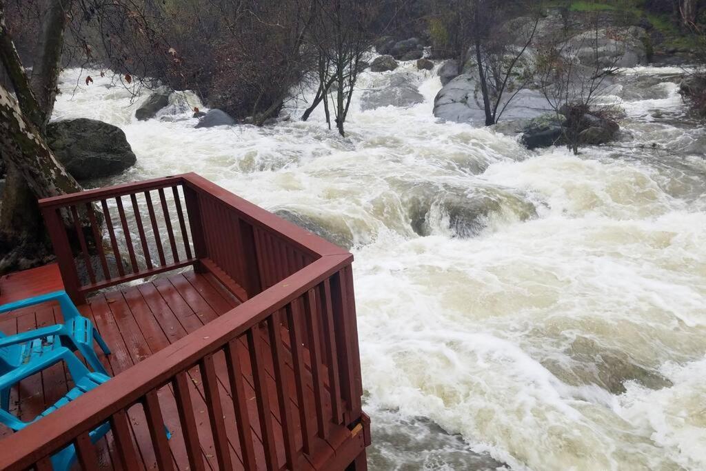 فيلا River Retreat Cabin In Three Rivers - Near Snp المظهر الخارجي الصورة