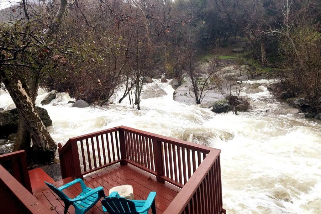 فيلا River Retreat Cabin In Three Rivers - Near Snp المظهر الخارجي الصورة